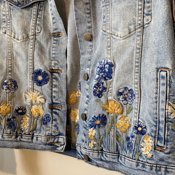 Driftwood Denim Jacket‎ Dahlia - Picture 3 of 13